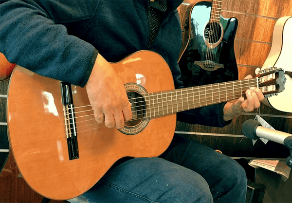 Conoce la guitarra acústica Alhambra 3C - The Music Site
