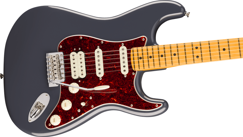Guitarra Electrica Fender Am Pro Clsc Strat Hss Mn Fblk 0114952322