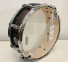 Tama CLS145-CFF, vista inferior con bordonera y parche resonante. Tamaño 14 × 5 pulgadas.