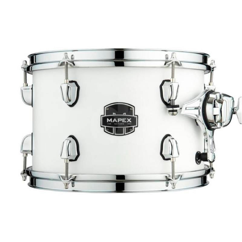 Redoblante Mapex Saturn SRS4650RM de 14 × 6,5 pulgadas, acabado Satin White y herrajes cromados. Vista frontal del tambor individual.