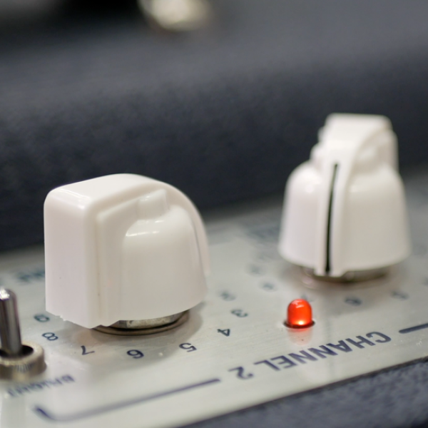 Amplificador Laney De Guit Elec LFSUPER60-212 — vista 4