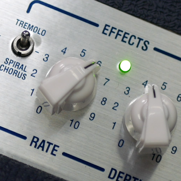 Amplificador Laney De Guit Elec LFSUPER60-212 — vista 7