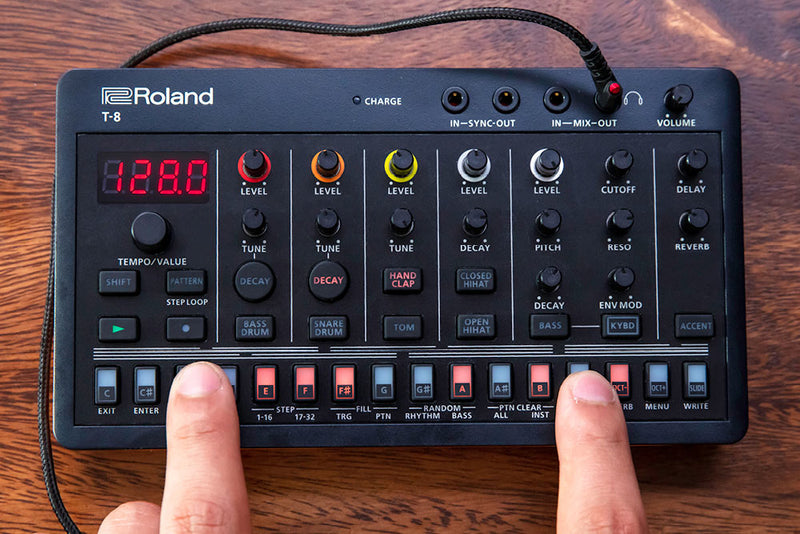 Caja De Ritmos Roland T-8