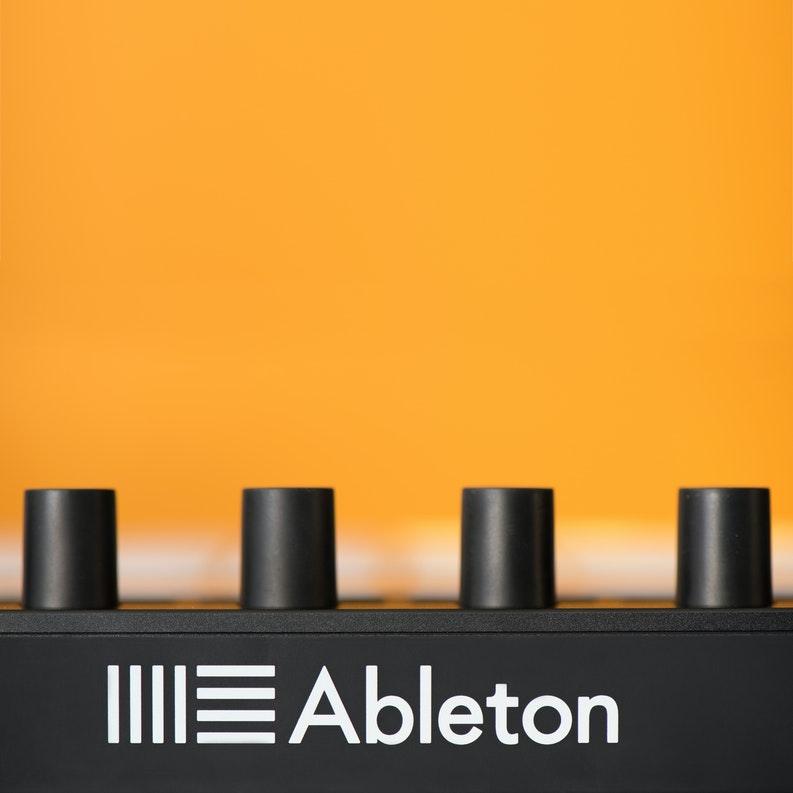 Controlador Ableton Push 2 - The Music Site