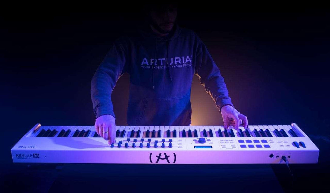 Controlador Arturia Keylab Essential 88 230541 - The Music Site