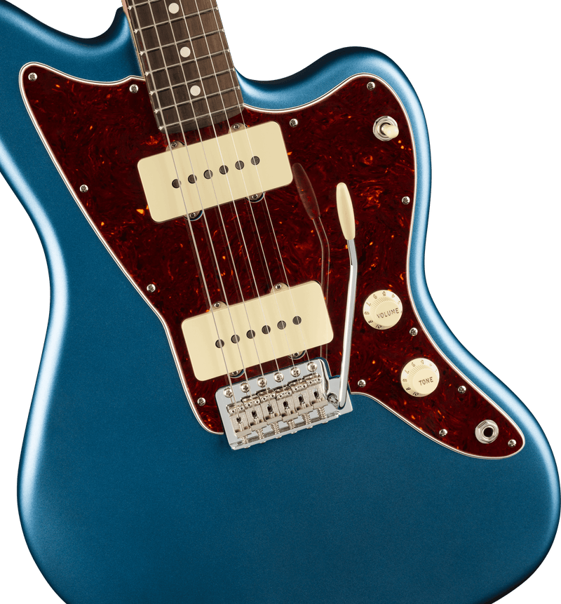 Guitarra Electrica Fender American Performer Jazzmaster®, diapasón de palisandro, azul satinado Lake Placid 0115210302 - The Music Site