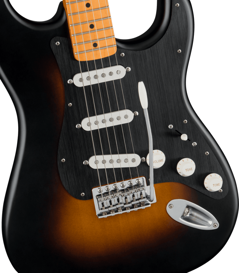 Guitarra Electrica Fender Squier 40th Anniversary, Stratocaster® Vintage Edition, diapasón de arce, golpeador anodizado dorado, verde espuma marina satinada 0379511503 - The Music Site