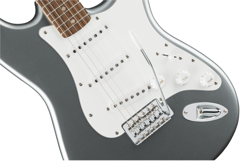 Guitarra Electrica Fender Squier Affinity Series™ Stratocaster®, diapasón de laurel, Slick Silver 0370600581 - The Music Site