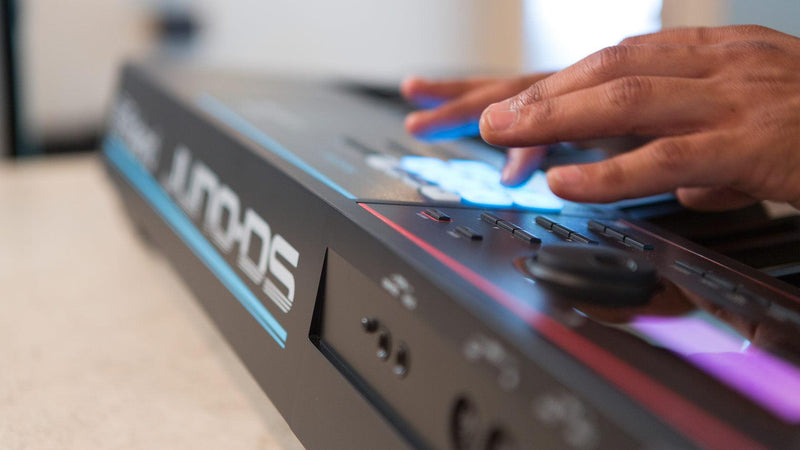 Sintetizador Roland Juno-Ds88 - The Music Site